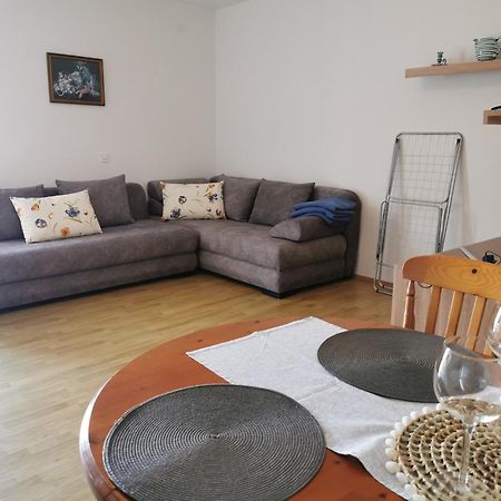 Apartmani Gabi Cesarica Exteriör bild