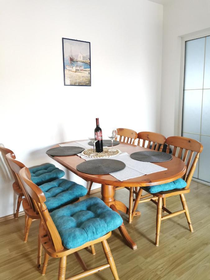 Apartmani Gabi Cesarica Exteriör bild