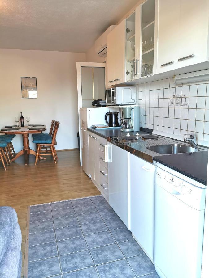 Apartmani Gabi Cesarica Exteriör bild