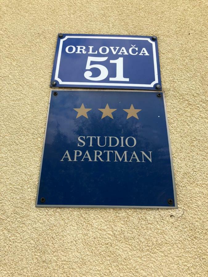 Apartmani Gabi Cesarica Exteriör bild
